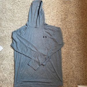Under Armour Long Sleeve-M